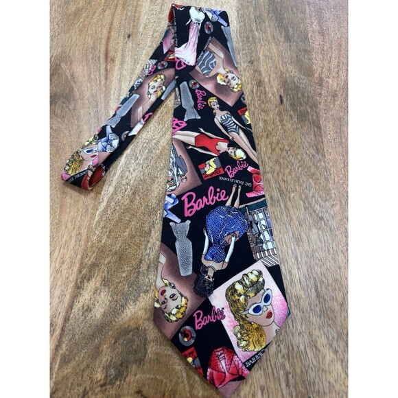 Nicole Miller Vintage 1994 Fashion Barbie Accessories 100% Silk Necktie - Picture 1 of 6